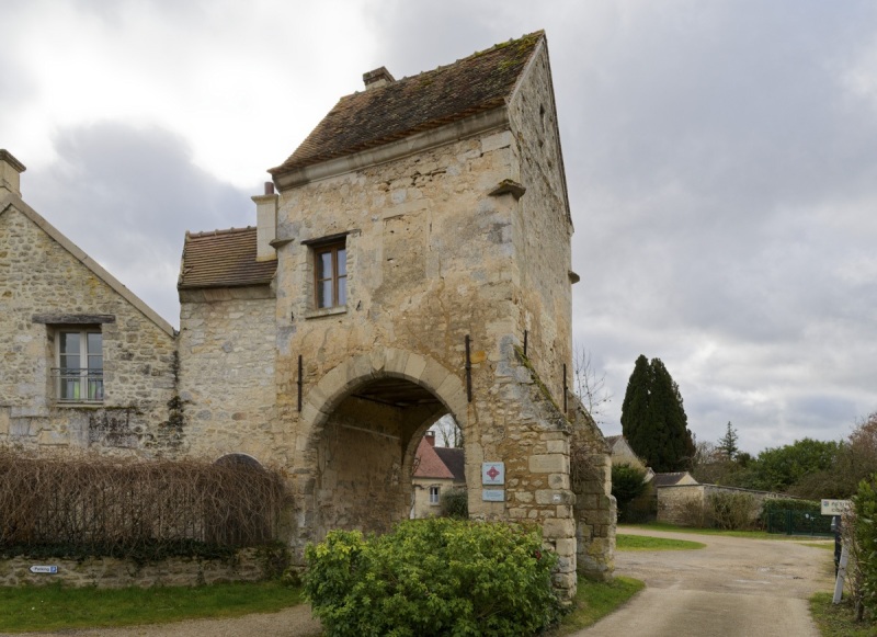Porte de l'ancienne ferme